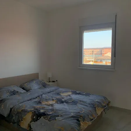 Airport Belgrade 2bedrooms Apartment Surcin