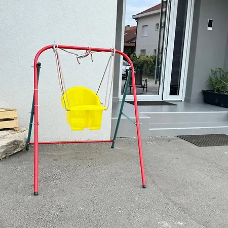 Apartamento Airport Belgrade 2bedrooms *